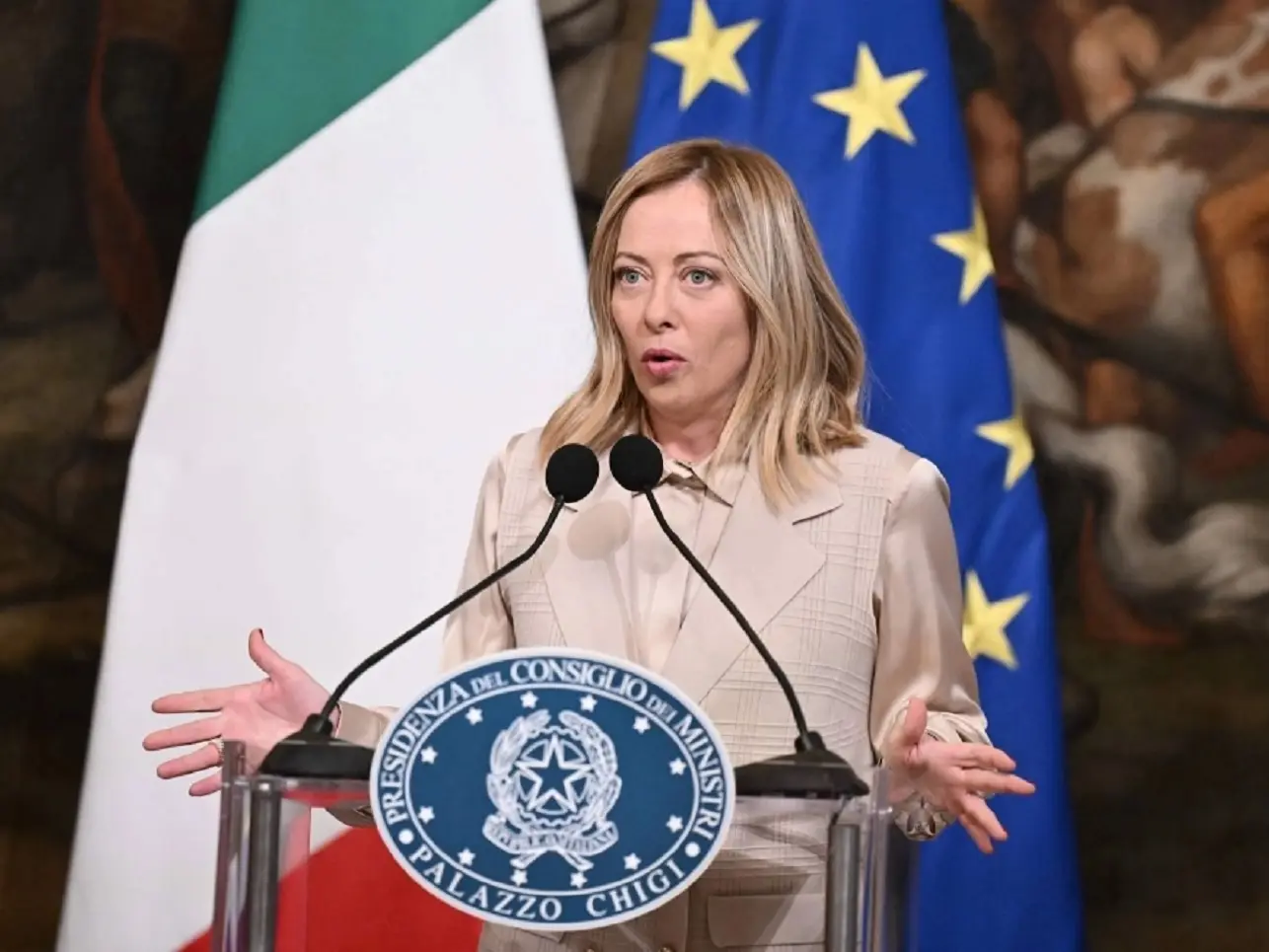 Italy to ban burqa and hijab in schools, limit foreign students per class: PM Giorgia Meloni Italy to ban burqa and hijab in schools, limit foreign students per class: PM Giorgia Meloni