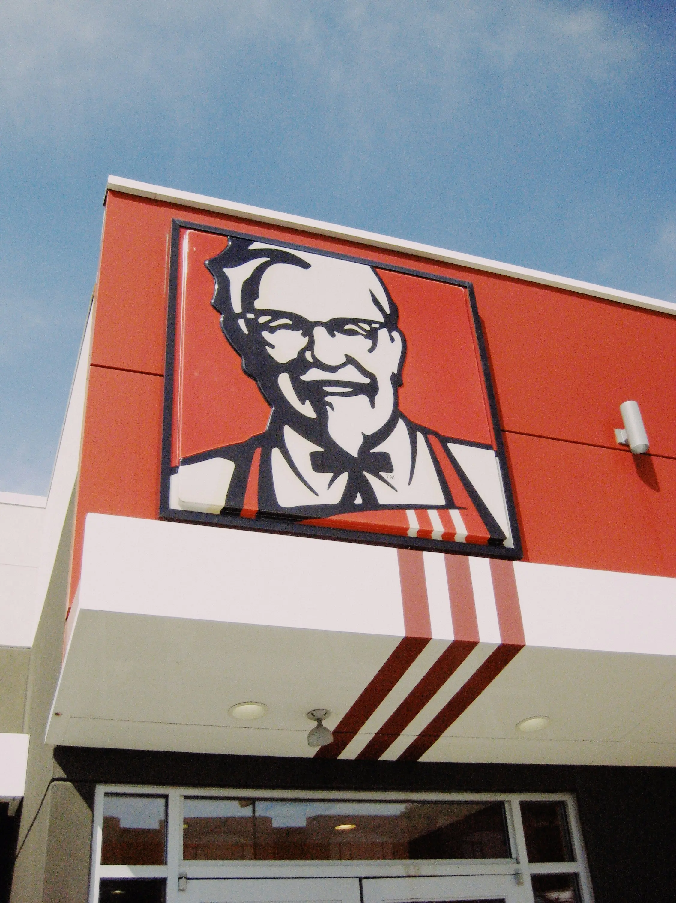 Baby boy born in KFC parking lot in England named after Colonel Sanders