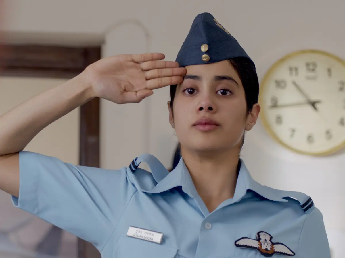 Janhvi Kapoor in Gunjan Saxena: The Kargil Girl
