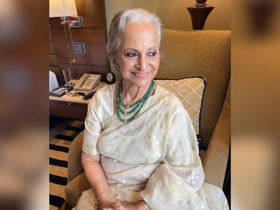 Waheeda Rehman joins Manoj Bajpayee in Sudhir Mishra’s upcoming film; Anubhav Sinha reveals how he convinced her Waheeda Rehman joins Manoj Bajpayee in Sudhir Mishra’s upcoming film; Anubhav Sinha reveals how he convinced her