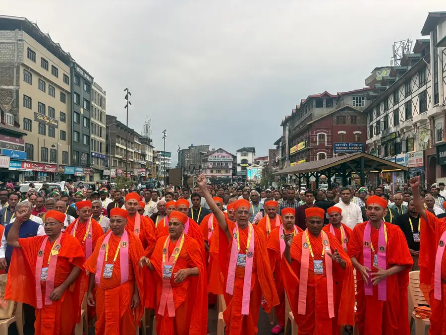 Over 650 sadhus, participants join peace and unity rally at Srinagar’s Lal Chowk