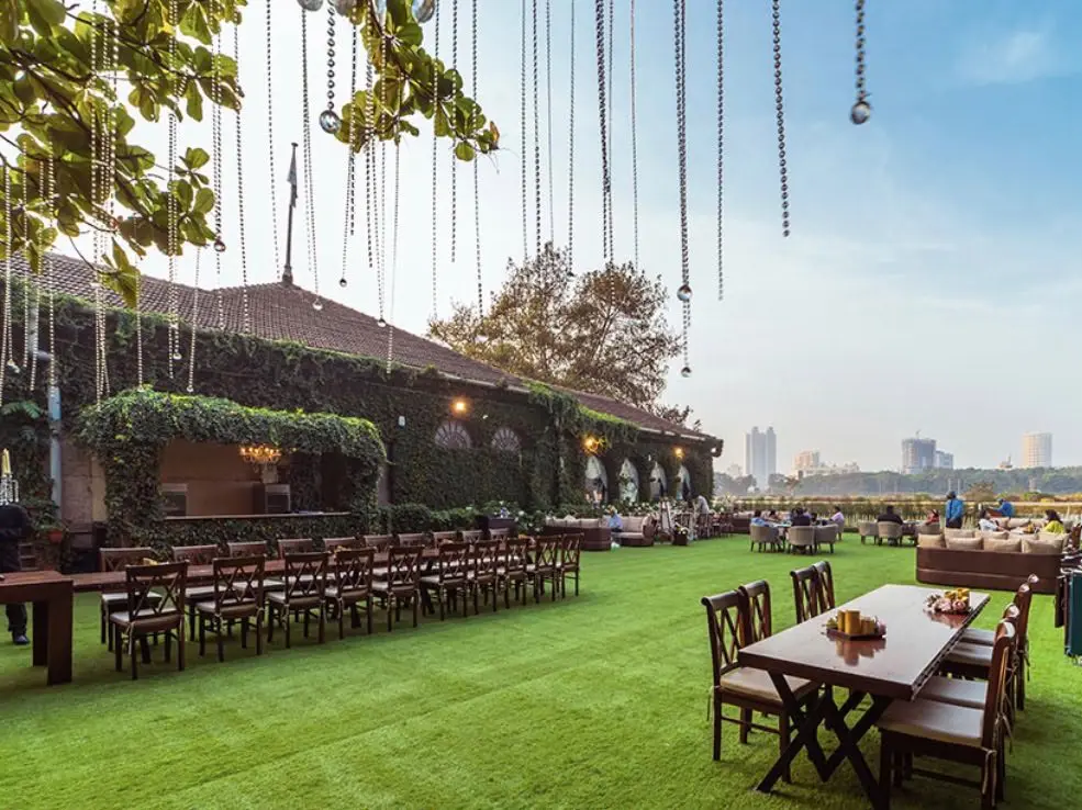 Mumbai: Gallops restaurant at Mahalaxmi Racecourse licence suspended over food safety violations Mumbai: Gallops restaurant at Mahalaxmi Racecourse licence suspended over food safety violations