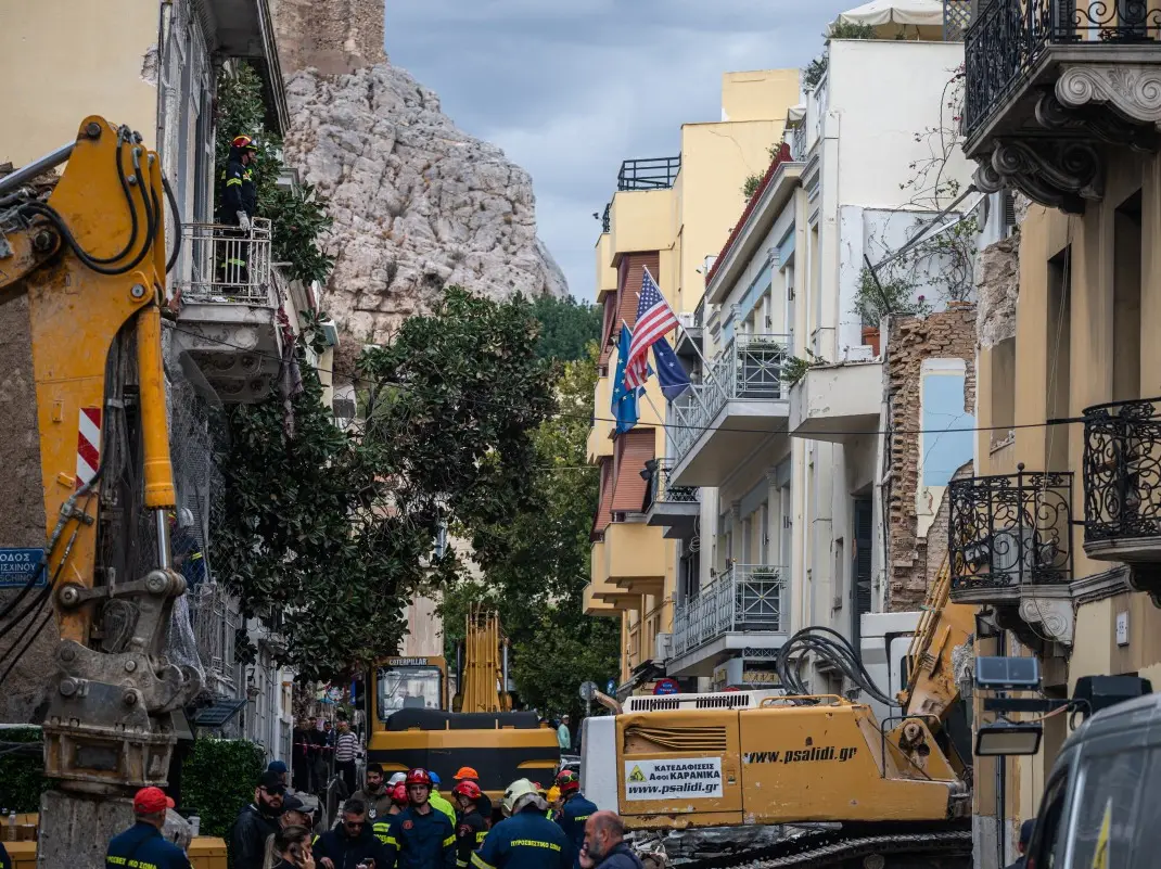 Building collapses after blast in Athens: 4 Americans, British man among 6 killed; cause not known