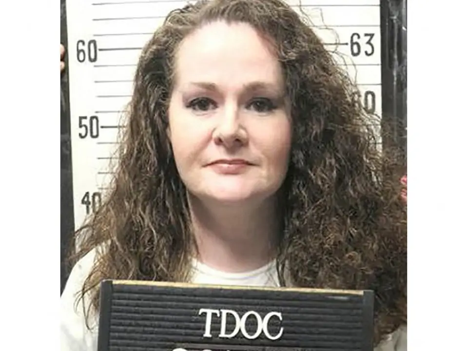 Christa Pike wakes after failed execution, asks 'Where am I and who are you?'