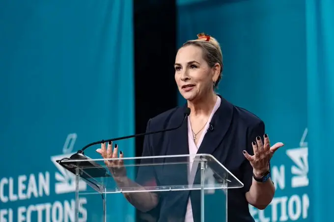 Arizona congressional candidate claims she was sexually assaulted while repairing signs