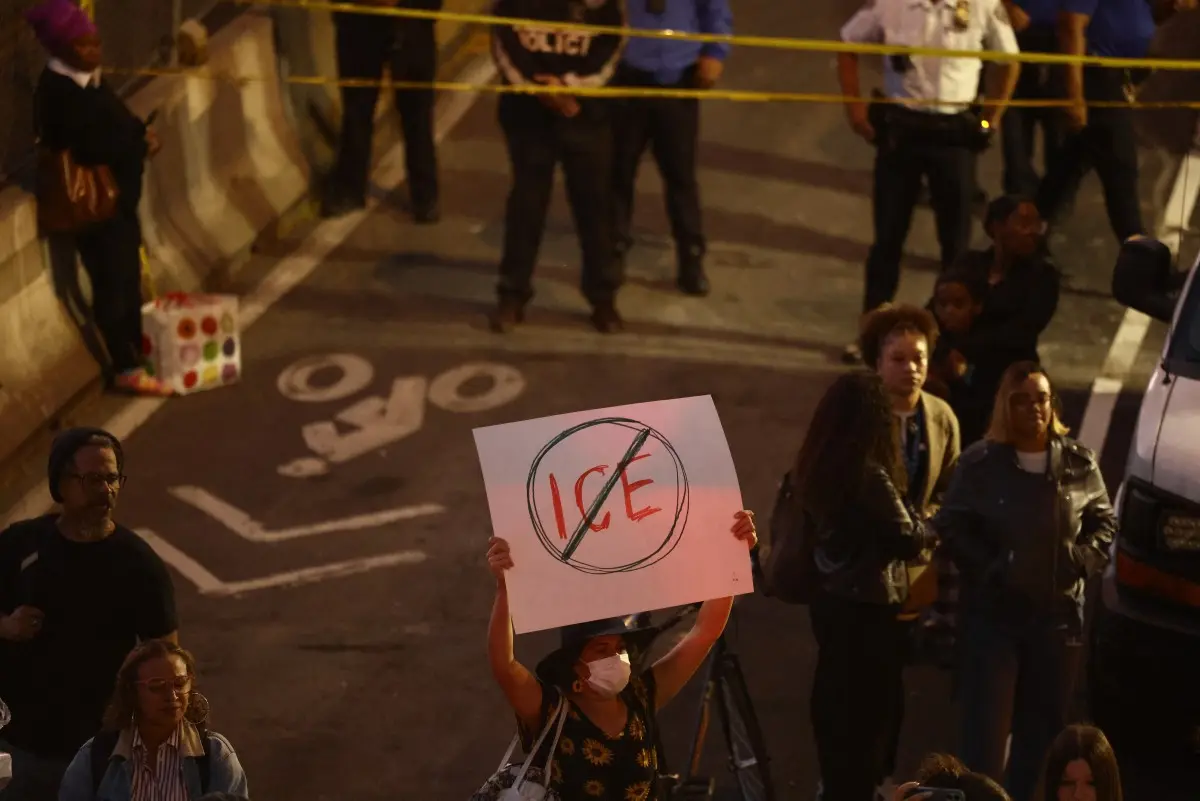 New York protests erupt as Trump administration defends ICE shooting