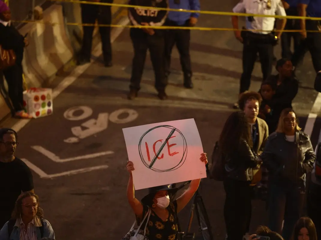 New York protests erupt as Trump administration defends ICE shooting