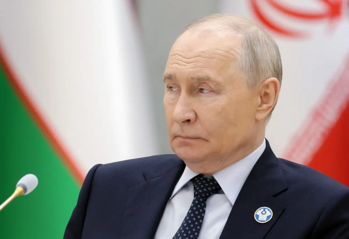 Putin conveys Iran’s proposal to Trump, offers to take Tehran’s enriched uranium