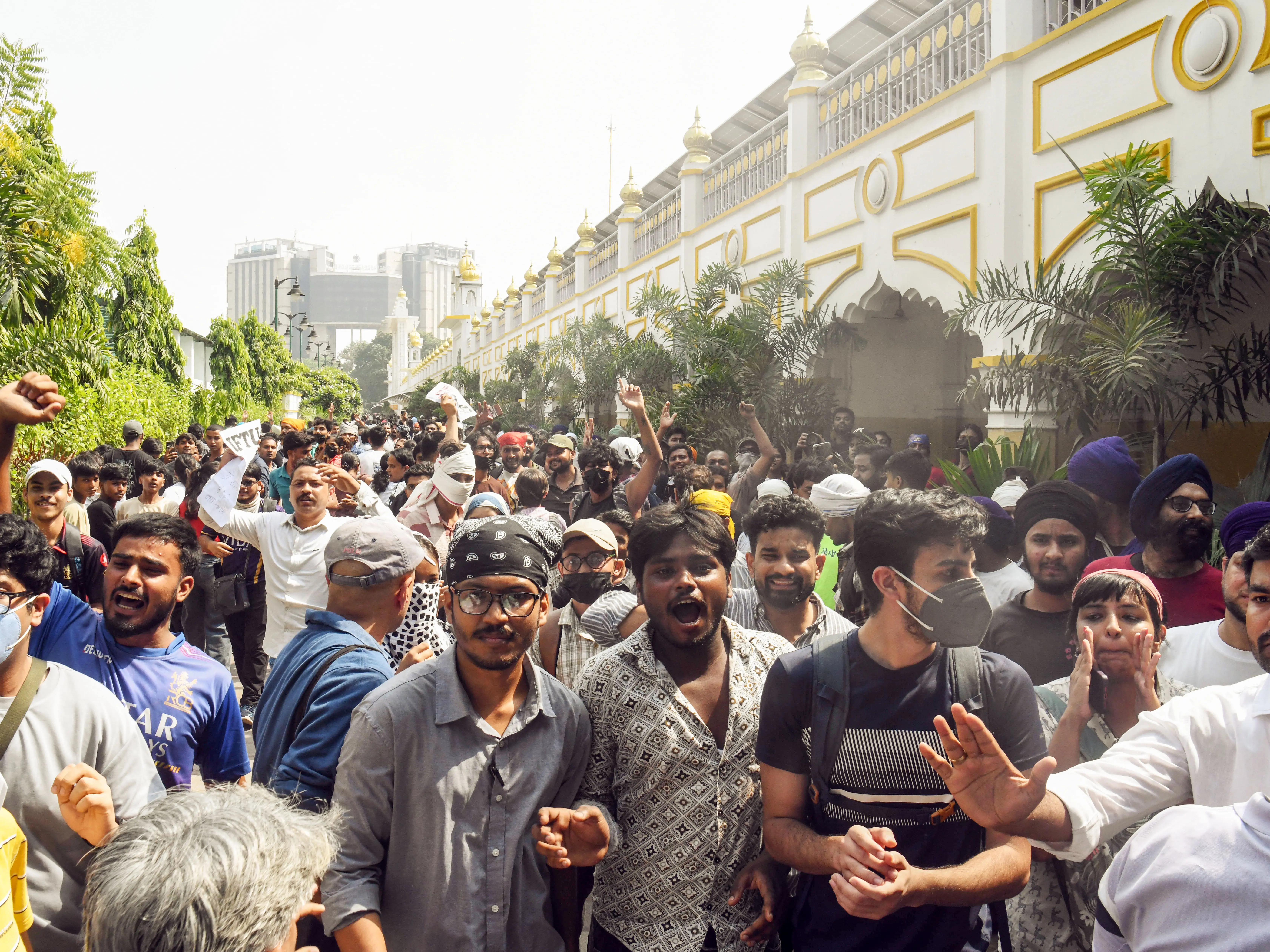 Delhi Sikh Gurudwara Committee files complaint against Kejriwal, AAP leaders for ‘violating sanctity’ of Bangla Sahib