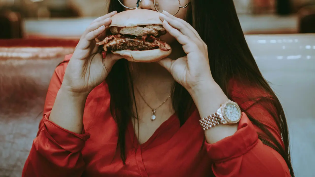 Women who eat meat have a higher chance of living to 100: Study