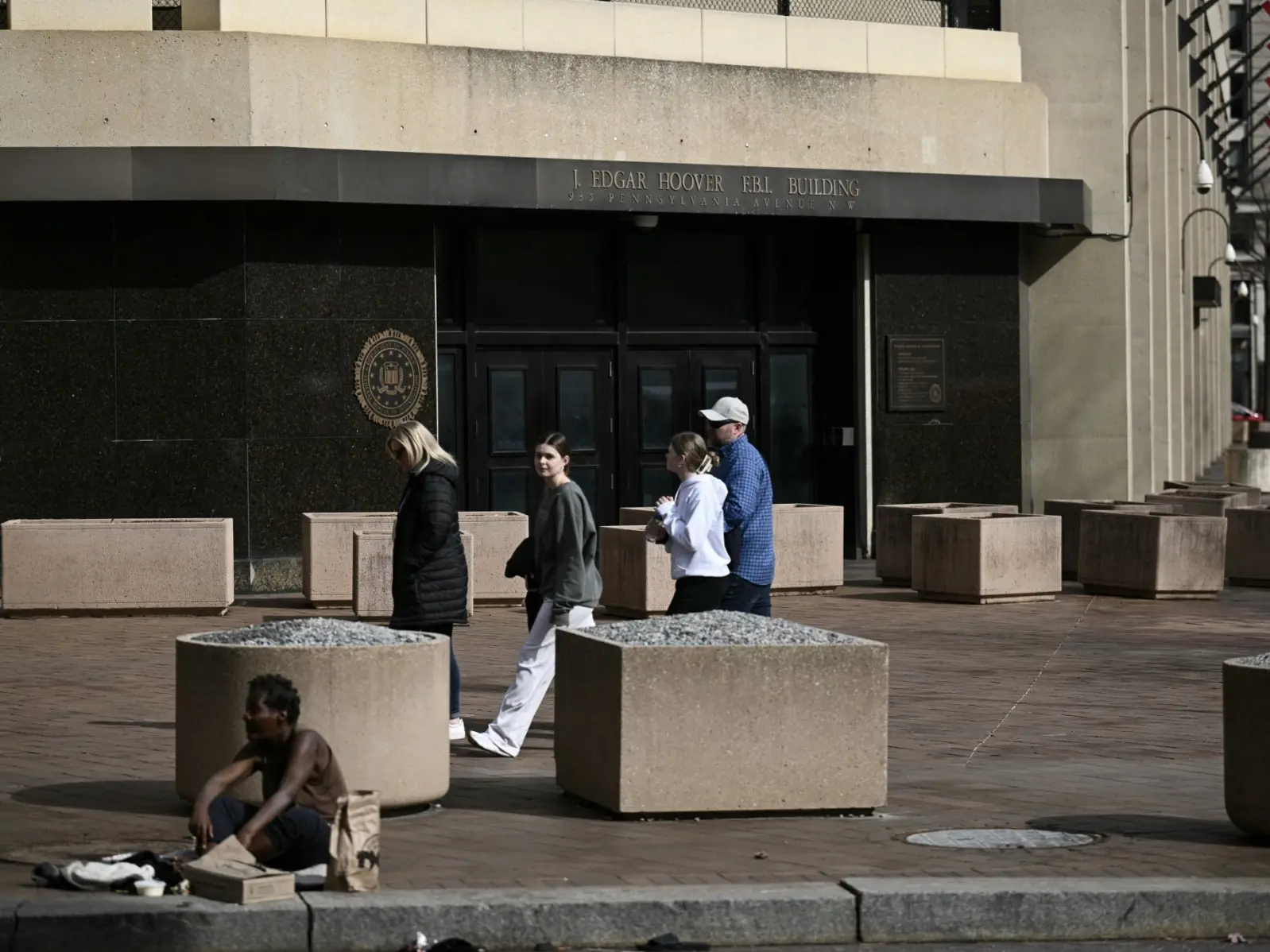 US midterms 2026: FBI investigates suspicious mailings containing 'unknown substance' sent to election offices