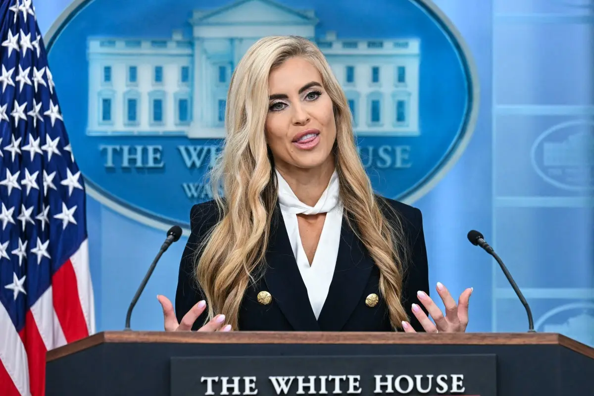 Katie Zacharia, White House Press Secretary admits she never passed bar exam amid credentials controversy