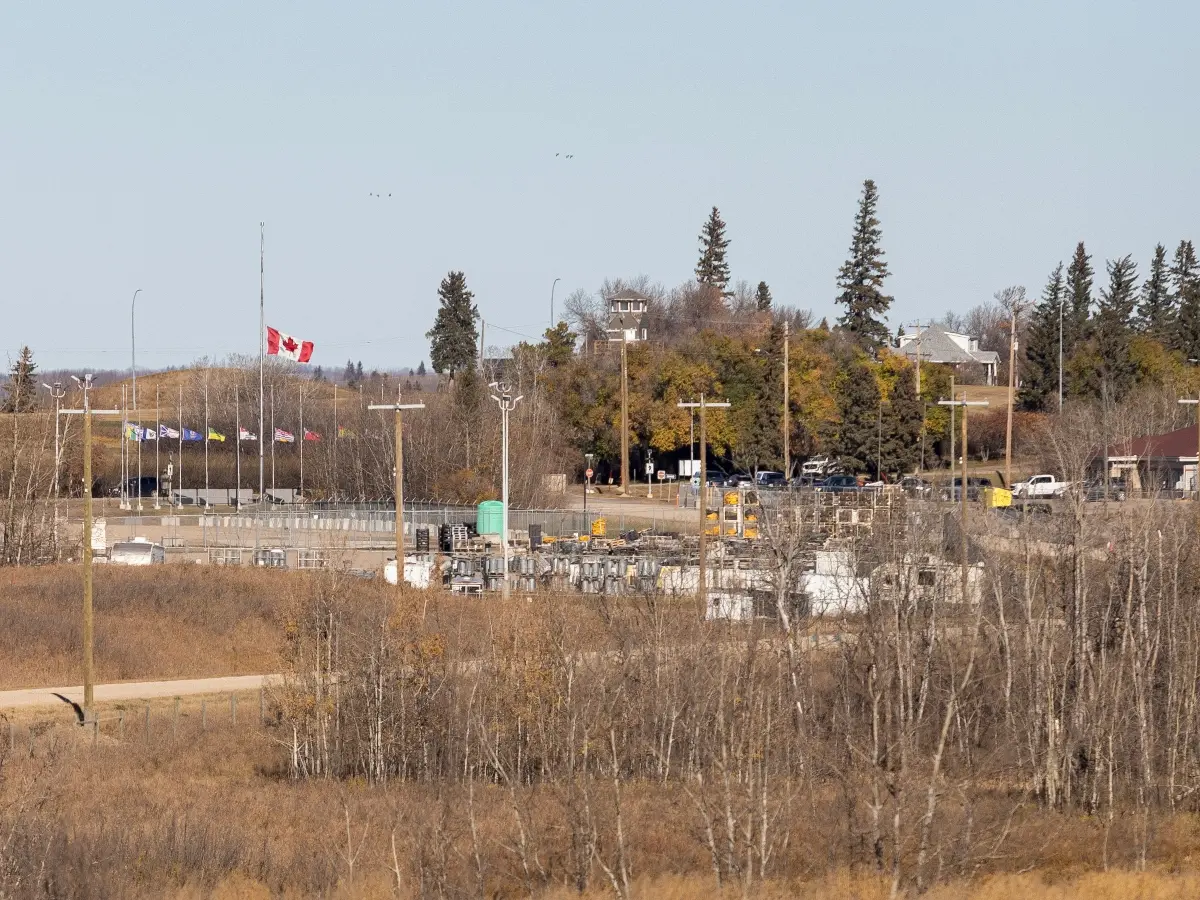 4 killed, 19 critically injured in grass fire at Canada's largest military base