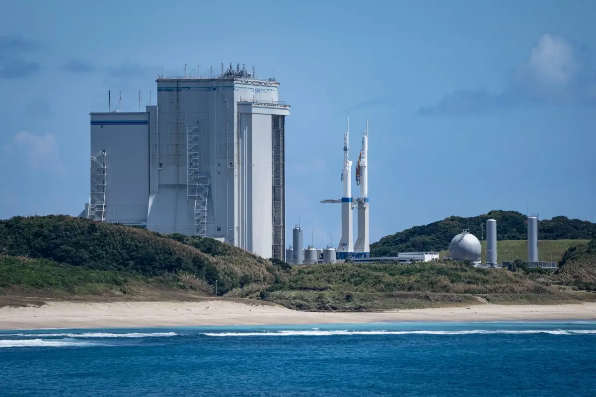 WATCH | Japan launches historic mission to collect samples from Mars' moon Phobos