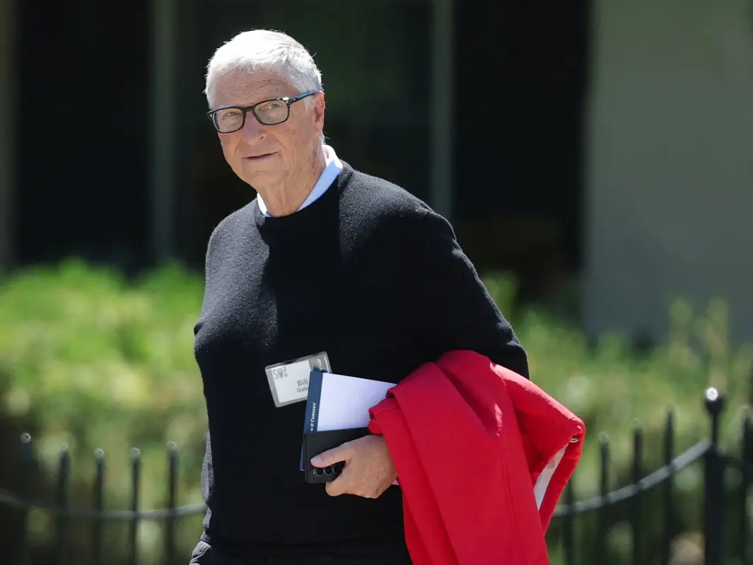 'Hire the robot, fire the human': Bill Gates's words hint at a bleak future