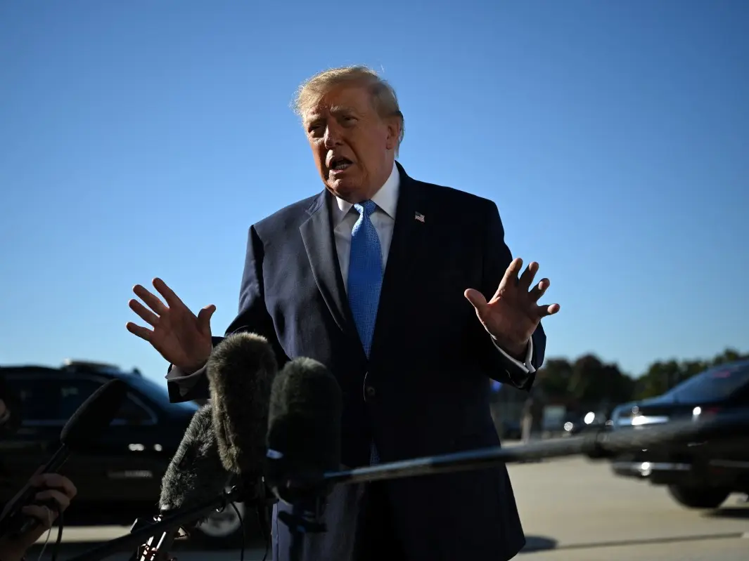 Trump offers $1 million before US midterms. What is he asking Americans to report?