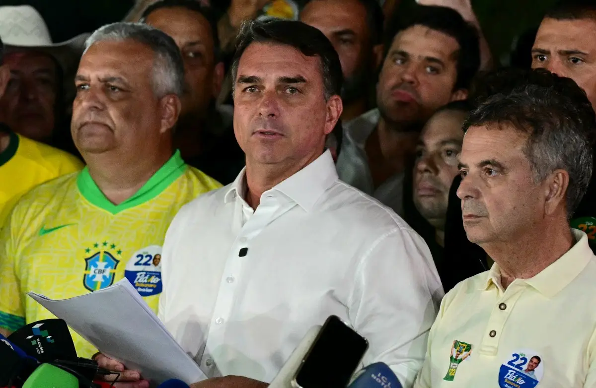 Brazil's Flavio Bolsonaro flees to US after presidential election defeat to Lula