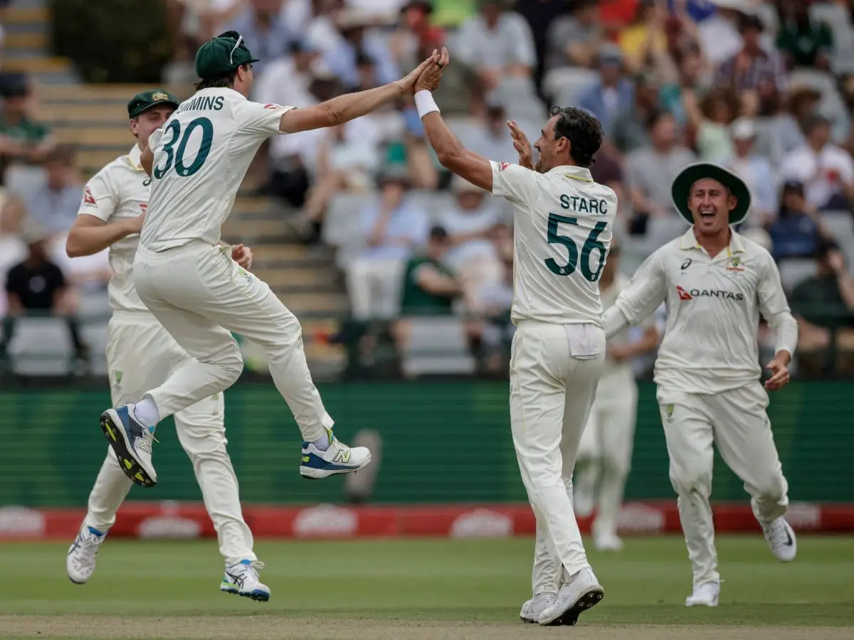 Mitchell Starc leads Australia’s fightback with six-wicket haul on day 1 of Cape Town Test