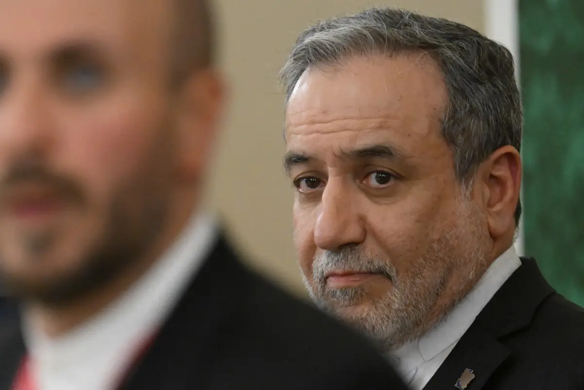 Iran in talks with mediators on 7-day plan; Araghchi says Tehran giving diplomacy a chance