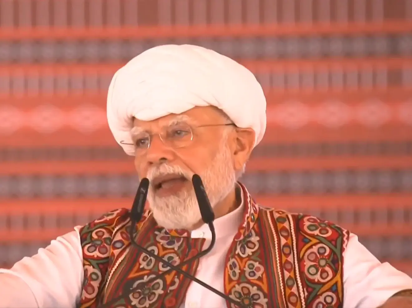 'They feel happy when India faces difficulties': PM Modi's dig at opposition