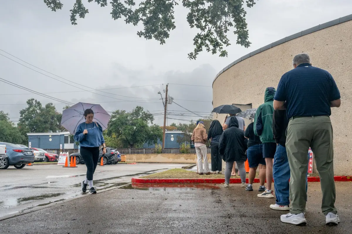 US midterms: Early voting crosses record 47.9 million, Democrats lead Republicans